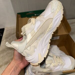 Puma Frosted Ivory Sneakers